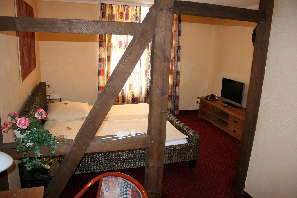Hotel Landhaus Knappmann Essen Quarto foto